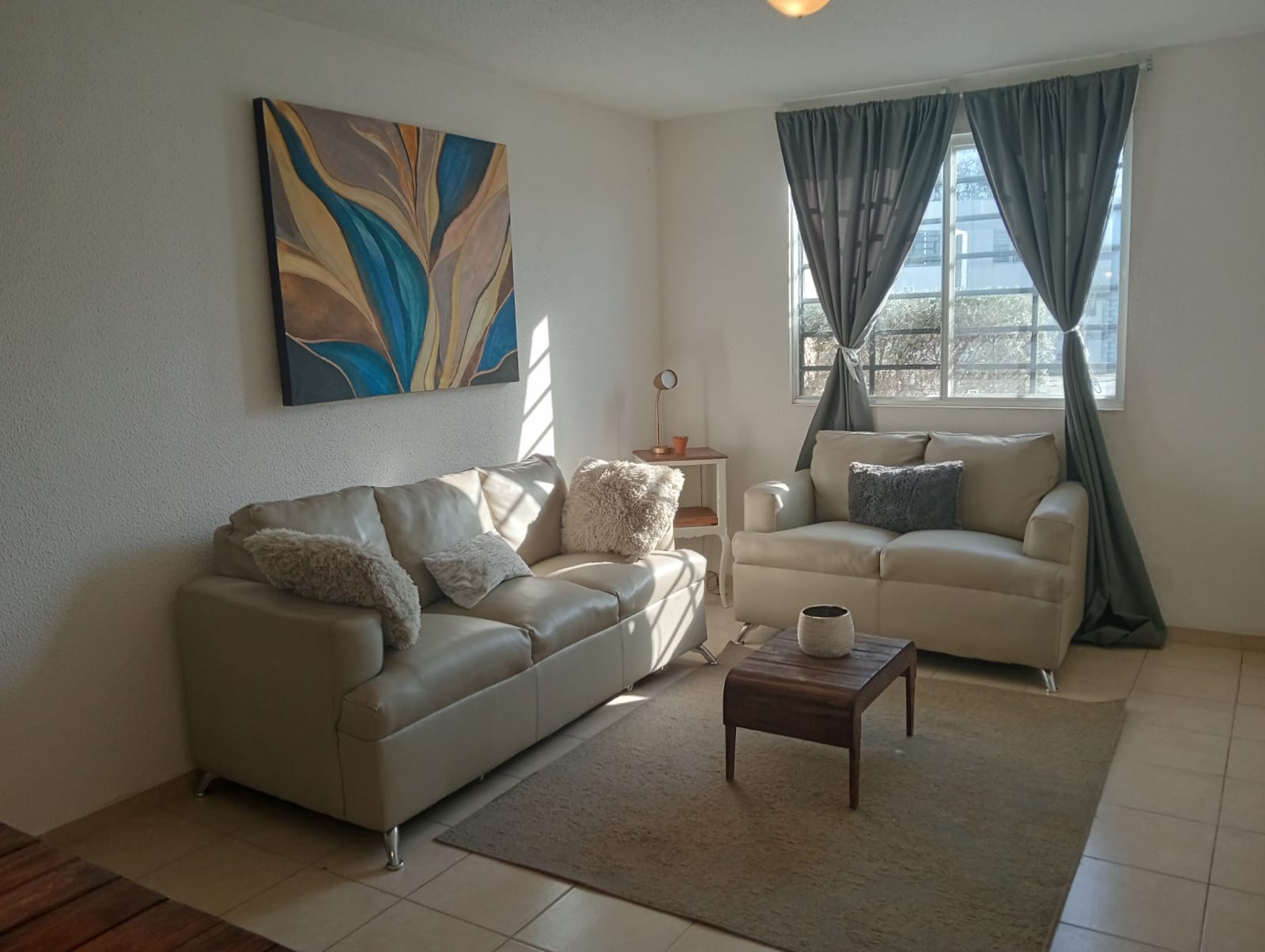 Casa Amueblada en Renta a Espaldas del Hospital de Alta Especialidad