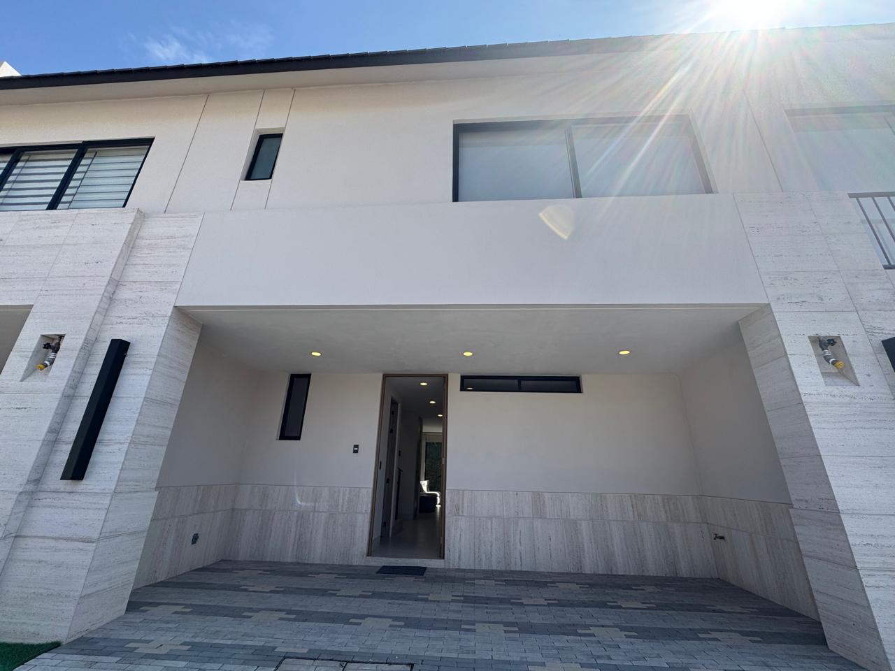 Casa Nueva En Venta 7m De Frente, Zona Sur-Este de León, Gto.